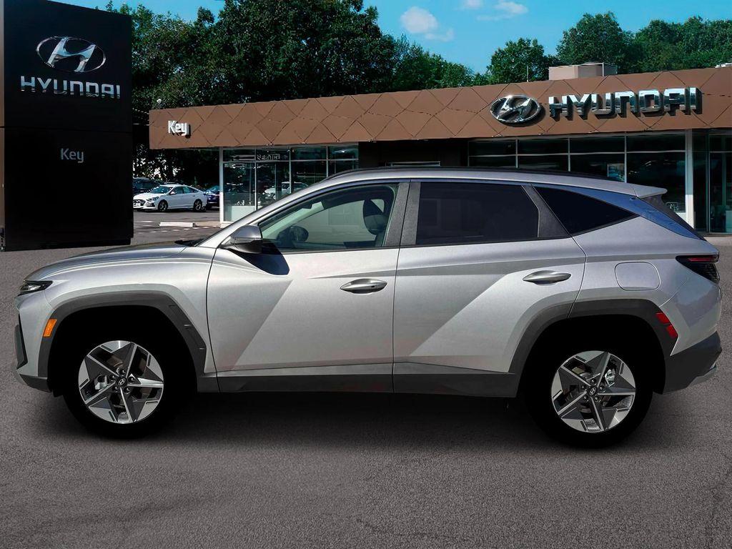 new 2026 Hyundai TUCSON Hybrid car, priced at $32,895