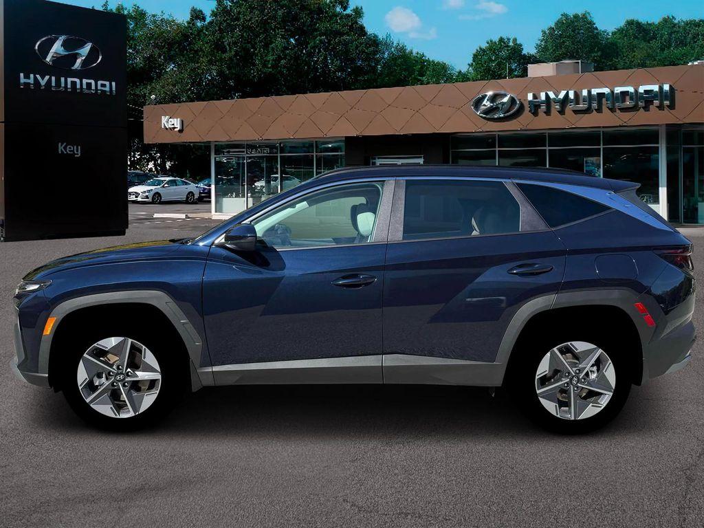 new 2026 Hyundai TUCSON Hybrid car, priced at $32,220