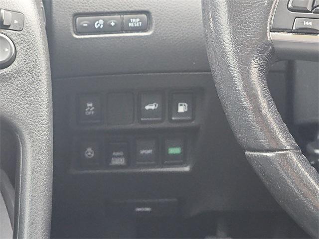 used 2018 Nissan Rogue car, priced at $11,999