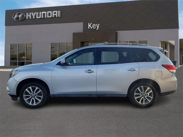 used 2013 Nissan Pathfinder car, priced at $6,995