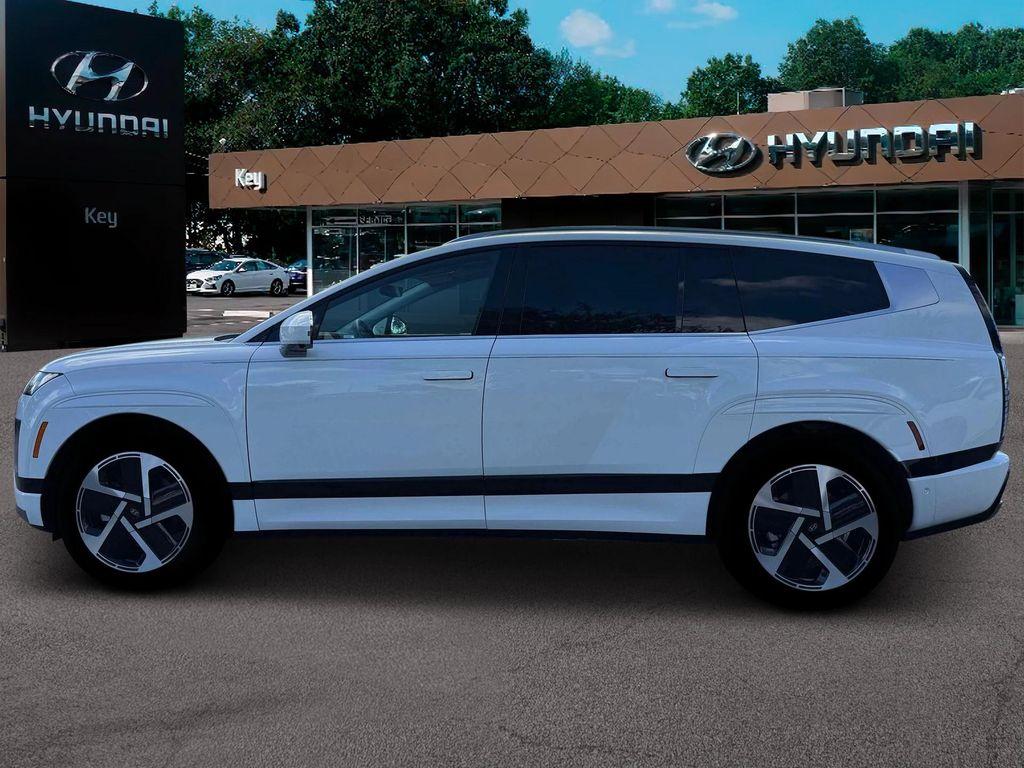 new 2026 Hyundai IONIQ 9 car, priced at $65,565