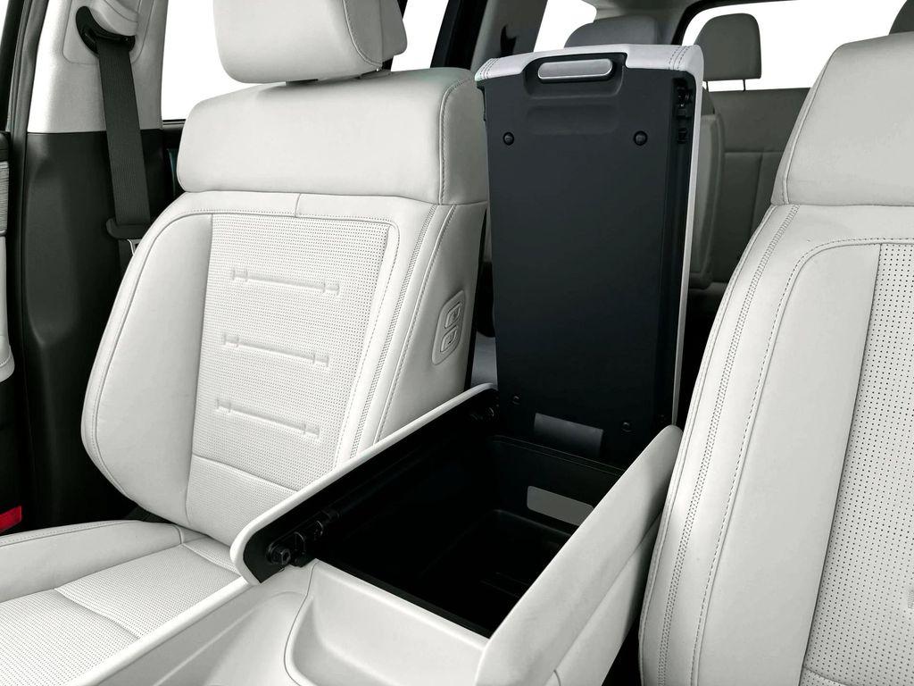 new 2025 Hyundai SANTA FE HEV car, priced at $43,049