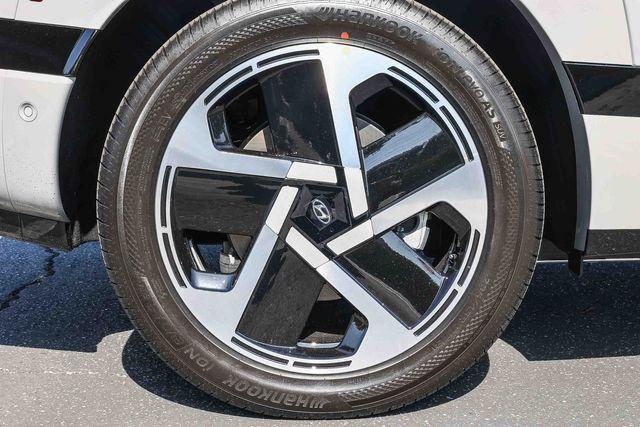 new 2026 Hyundai IONIQ 9 car, priced at $68,340