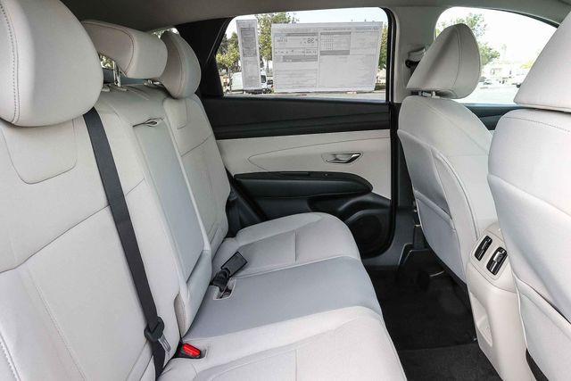 new 2026 Hyundai TUCSON Hybrid car, priced at $32,070