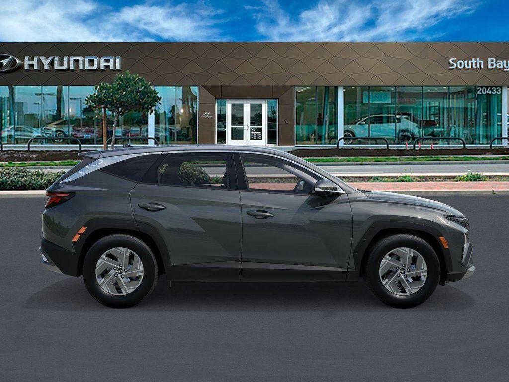 new 2026 Hyundai TUCSON Hybrid car, priced at $27,510