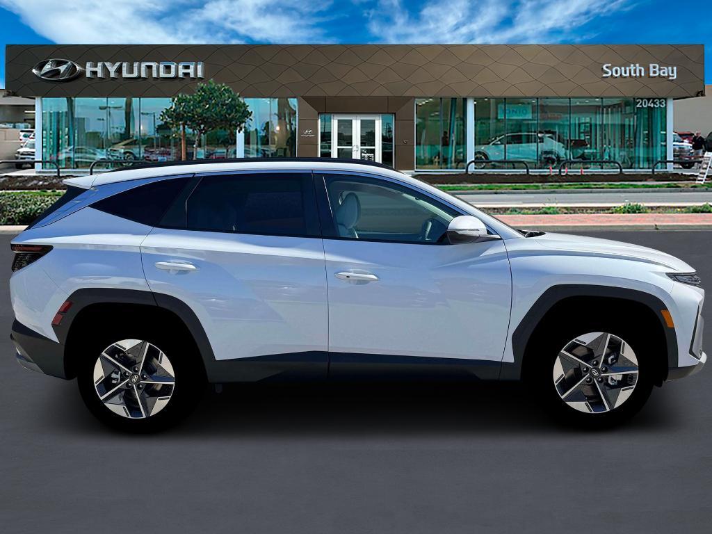 new 2026 Hyundai TUCSON Hybrid car, priced at $34,381