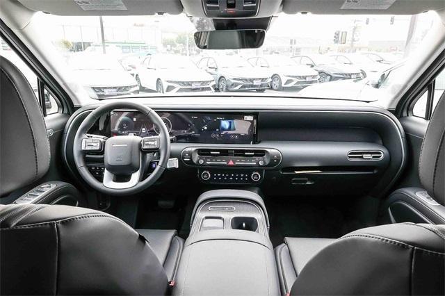 new 2026 Hyundai Palisade Hybrid car, priced at $46,205