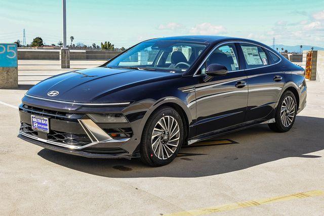 new 2026 Hyundai Sonata Hybrid car, priced at $31,197