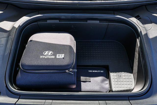 new 2026 Hyundai IONIQ 9 car, priced at $64,565