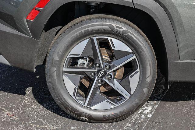 new 2026 Hyundai TUCSON Hybrid car, priced at $32,220