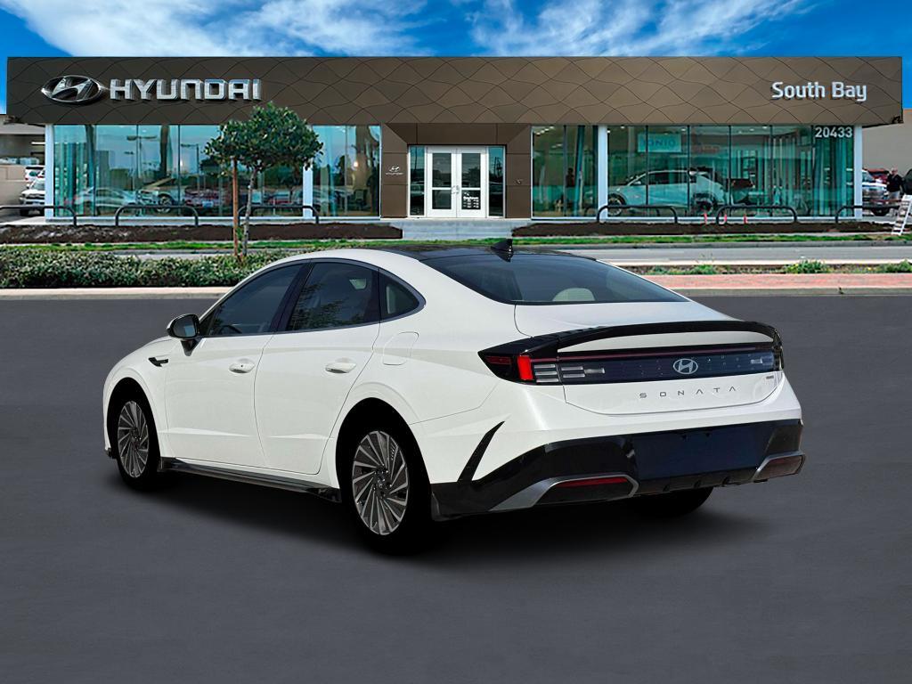 new 2026 Hyundai Sonata Hybrid car, priced at $33,689