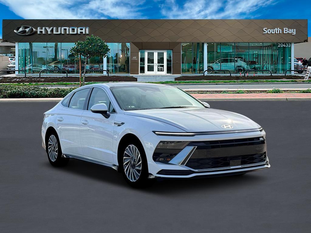 new 2026 Hyundai Sonata Hybrid car, priced at $33,689