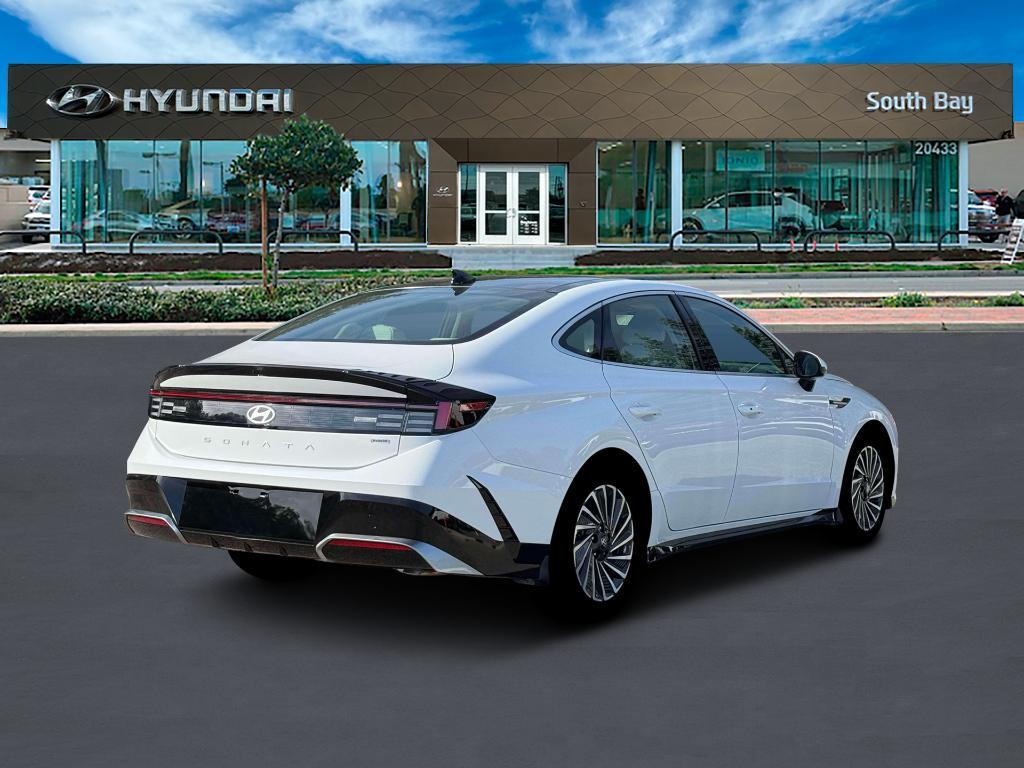 new 2026 Hyundai Sonata Hybrid car, priced at $33,689