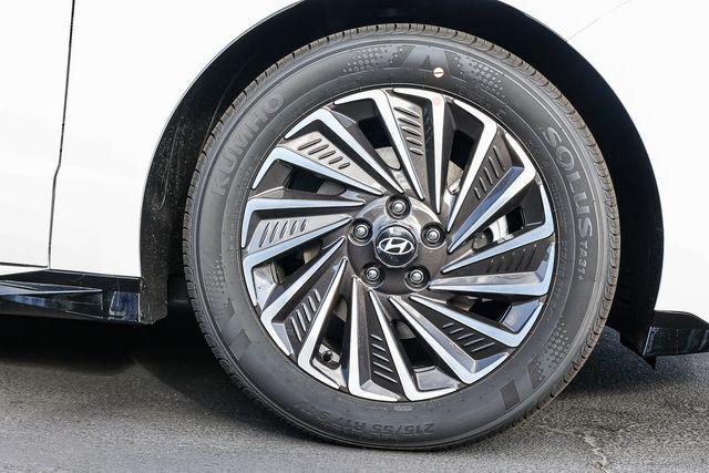 new 2026 Hyundai Sonata Hybrid car, priced at $31,689