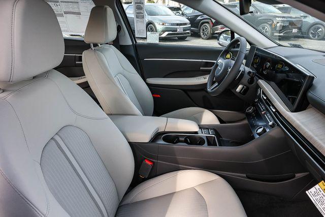 new 2026 Hyundai Sonata Hybrid car, priced at $31,689