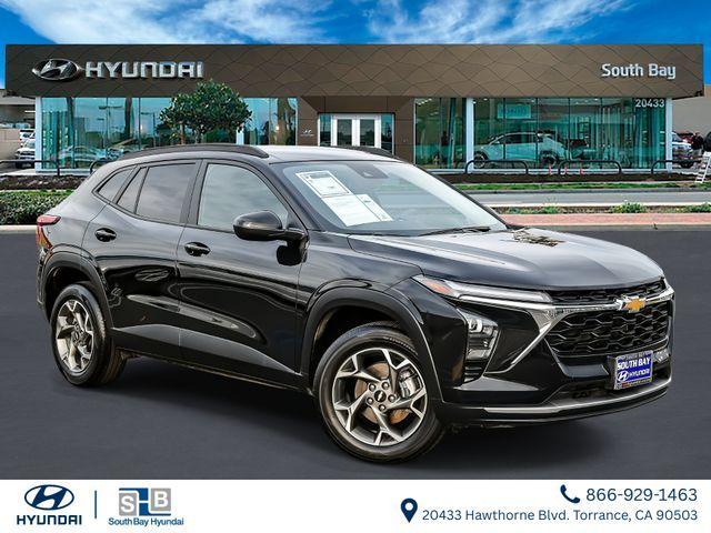 used 2025 Chevrolet Trax car, priced at $19,299