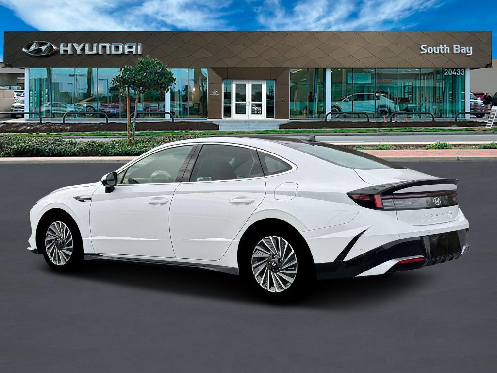 new 2026 Hyundai Sonata Hybrid car, priced at $39,331