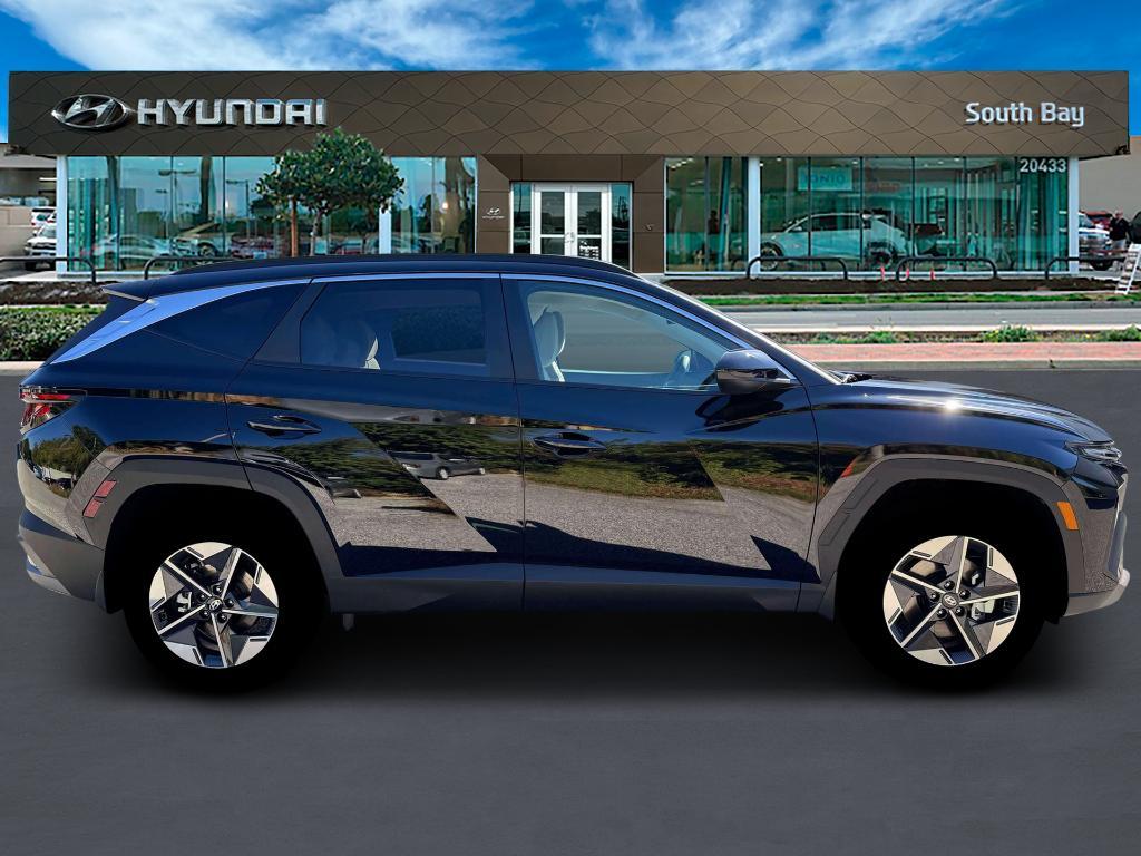 new 2026 Hyundai TUCSON Hybrid car, priced at $31,365