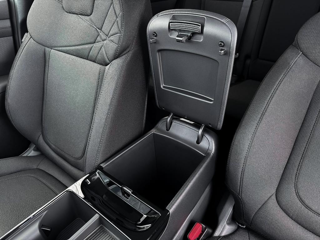 new 2026 Hyundai TUCSON Hybrid car, priced at $31,365