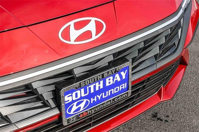 new 2026 Hyundai ELANTRA HEV car, priced at $25,678