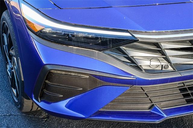 new 2026 Hyundai ELANTRA HEV car, priced at $28,003