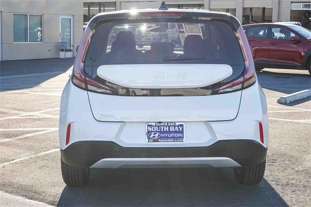 used 2024 Kia Soul car, priced at $15,298
