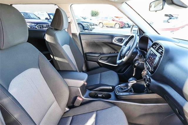 used 2024 Kia Soul car, priced at $15,298