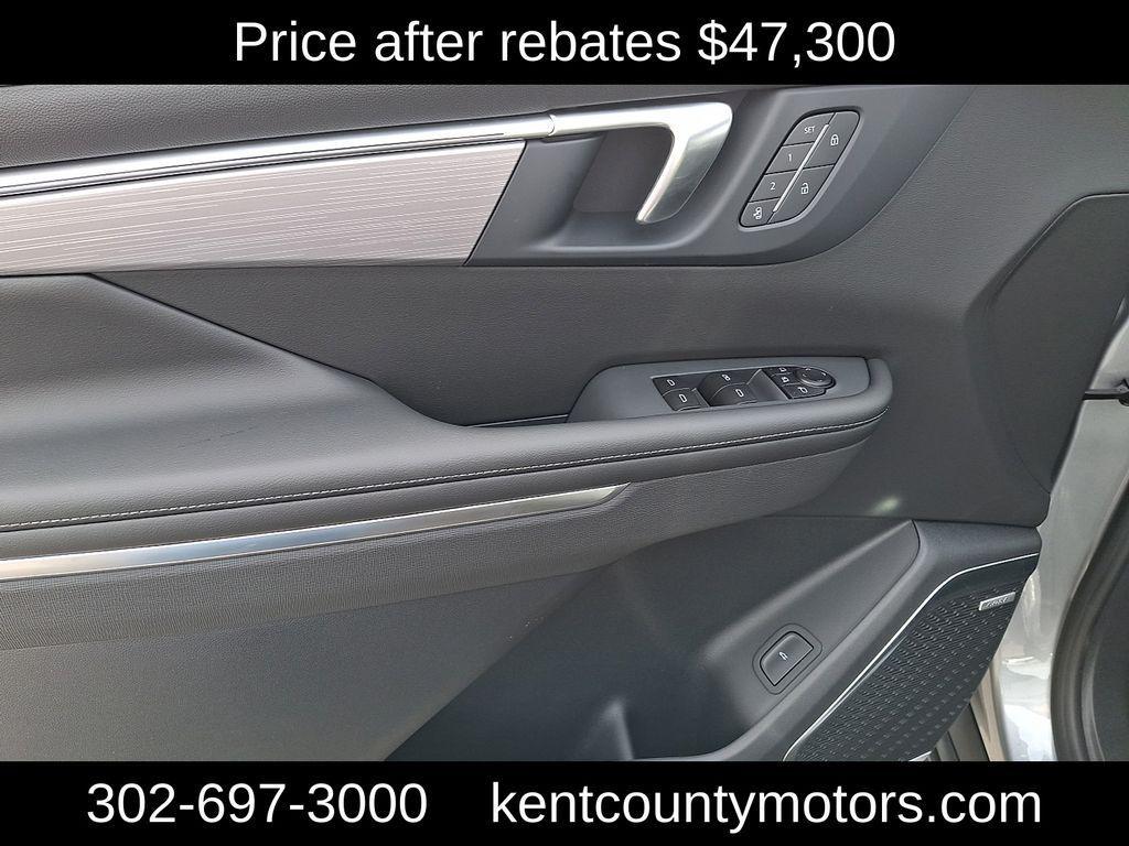 new 2026 Buick Enclave car, priced at $47,300