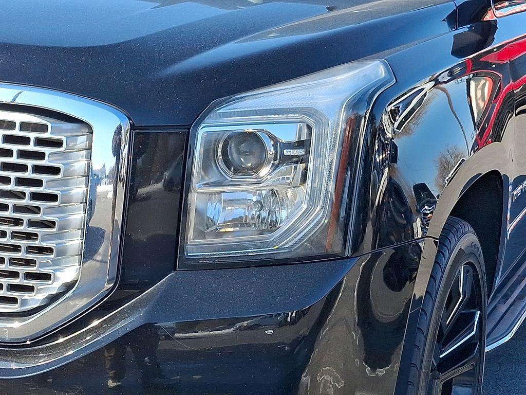 used 2016 GMC Yukon car, priced at $17,500