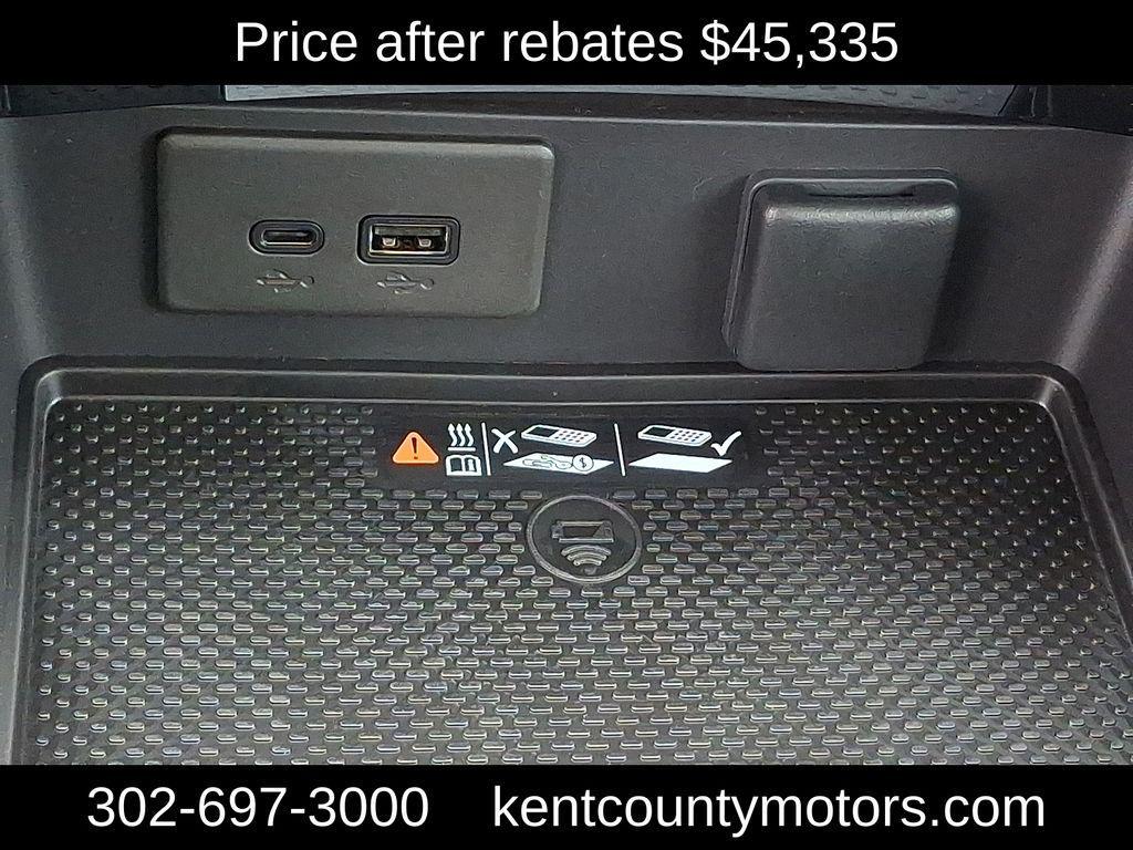 new 2026 Buick Envision car, priced at $45,335