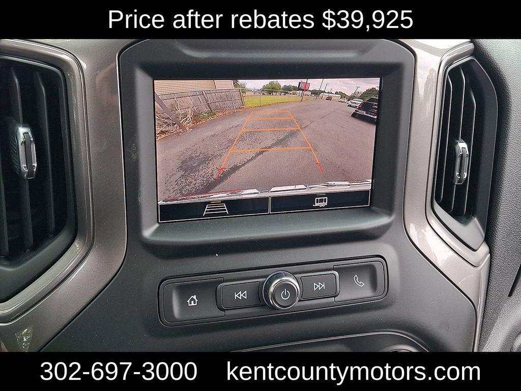 new 2026 GMC Sierra 1500 car, priced at $33,700