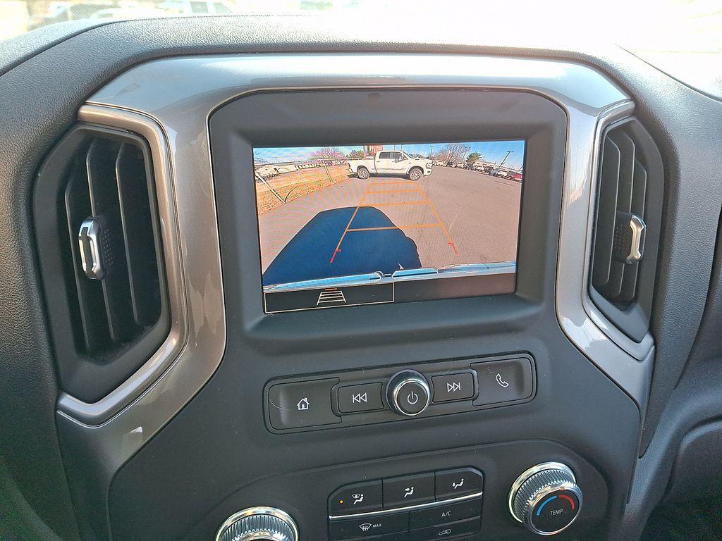 used 2024 GMC Sierra 1500 car, priced at $30,200