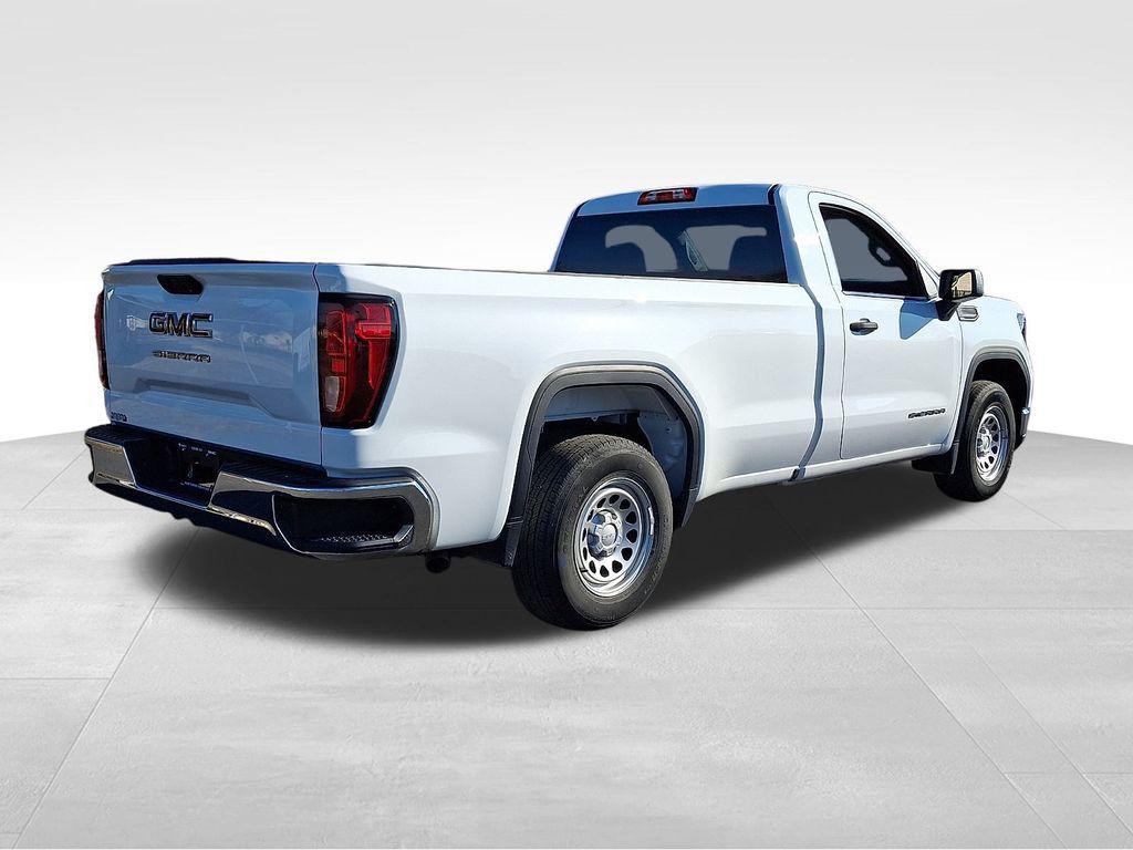 used 2024 GMC Sierra 1500 car, priced at $30,200