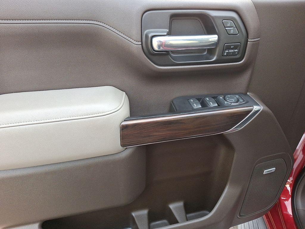 used 2020 GMC Sierra 1500 car, priced at $39,000