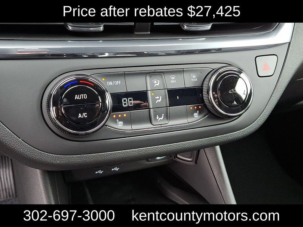 new 2026 Buick Envista car, priced at $27,425