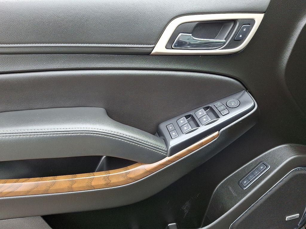 used 2019 GMC Yukon car, priced at $30,500