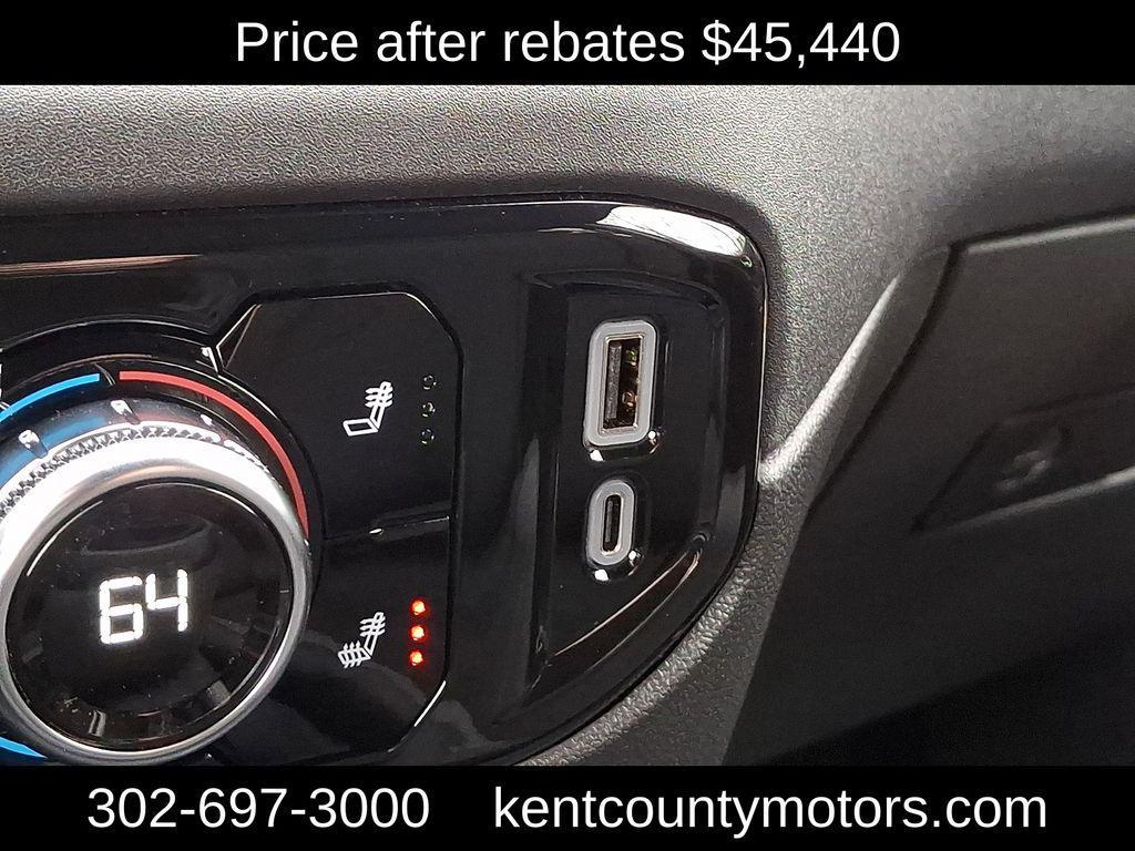 new 2026 GMC Sierra 1500 car, priced at $45,440