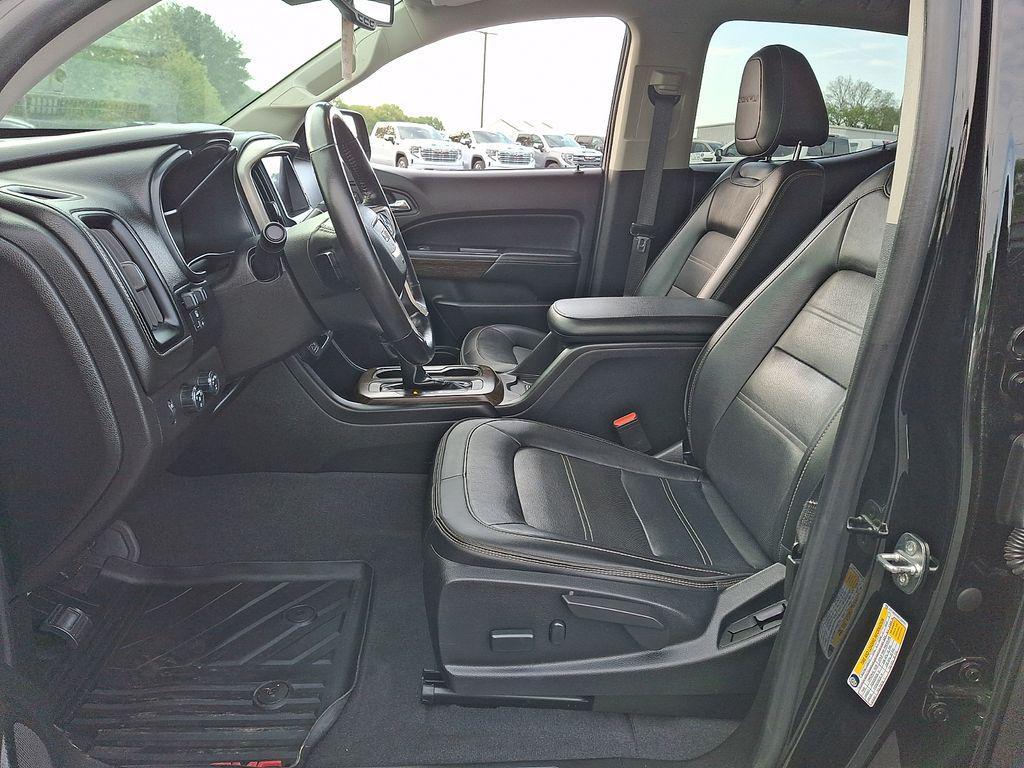 used 2019 GMC Canyon car, priced at $28,000