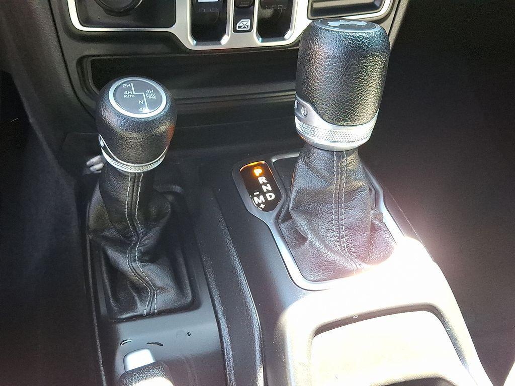 used 2024 Jeep Wrangler 4xe car, priced at $29,000