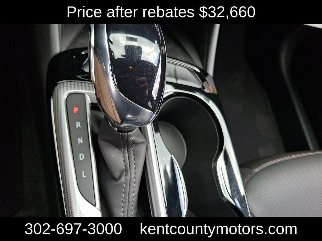 new 2026 Buick Envista car, priced at $32,435