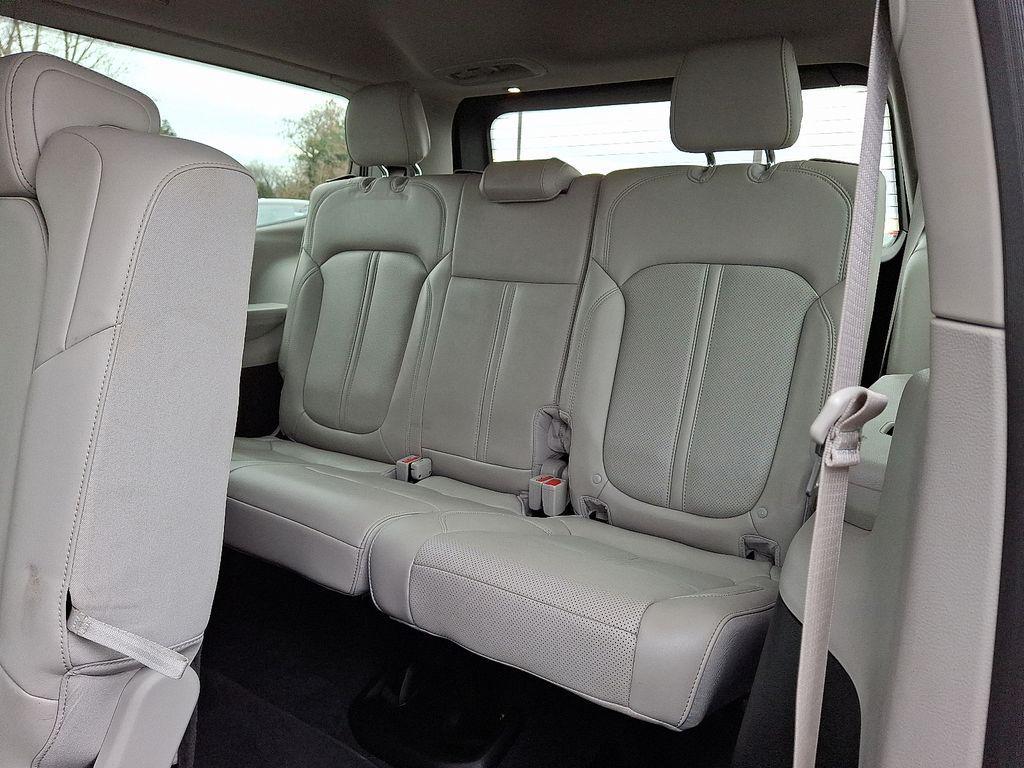 used 2022 Jeep Wagoneer car, priced at $44,000