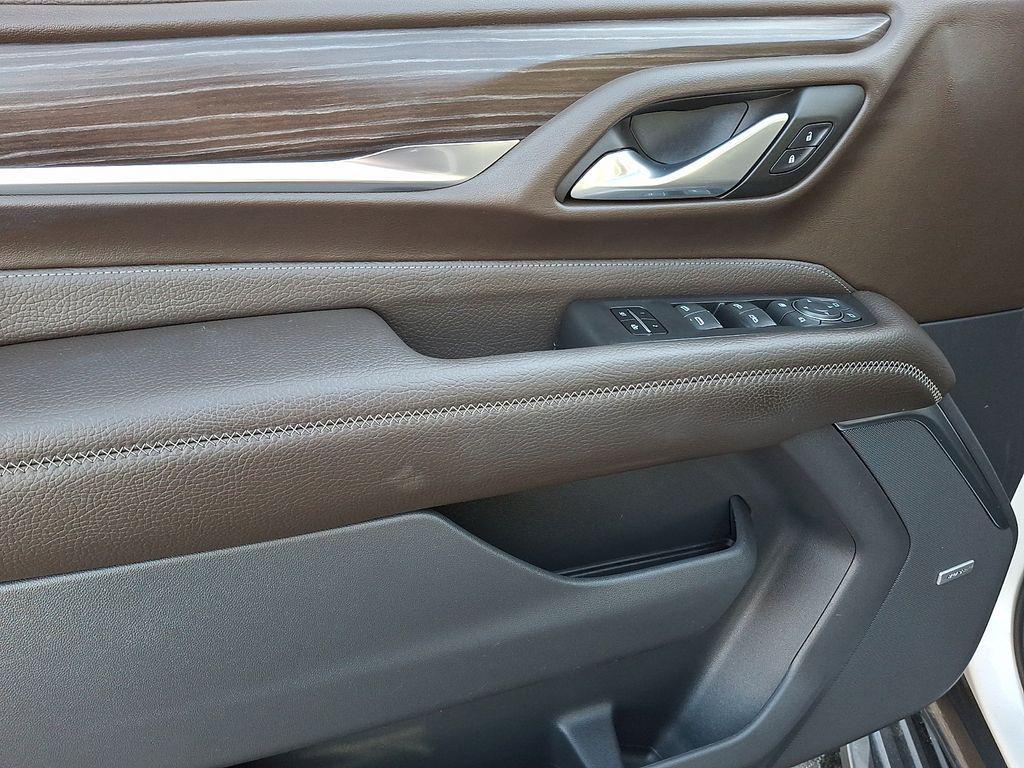 used 2021 GMC Yukon XL car, priced at $50,000