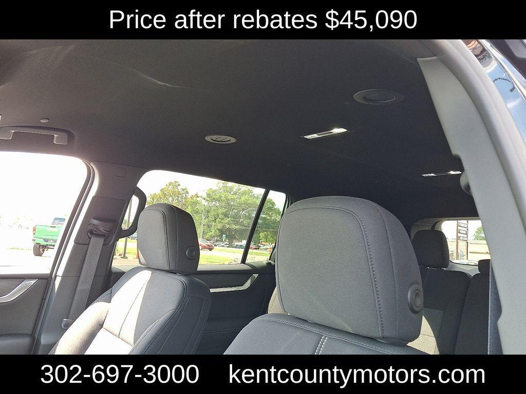 new 2026 GMC Acadia car, priced at $45,090