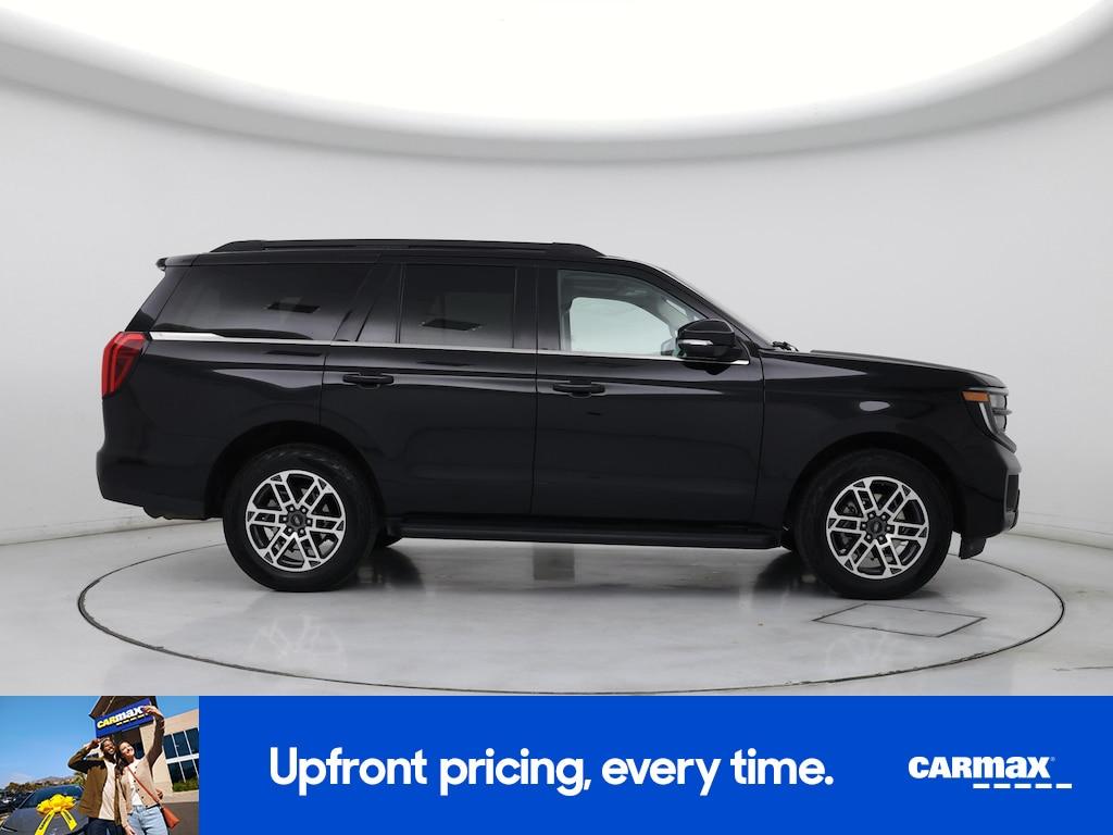used 2025 Ford Expedition car, priced at $56,998