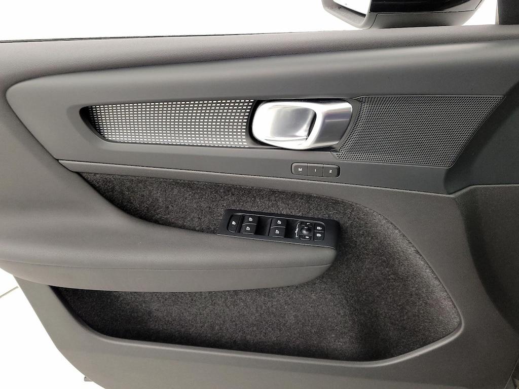 used 2023 Volvo XC40 car, priced at $30,998