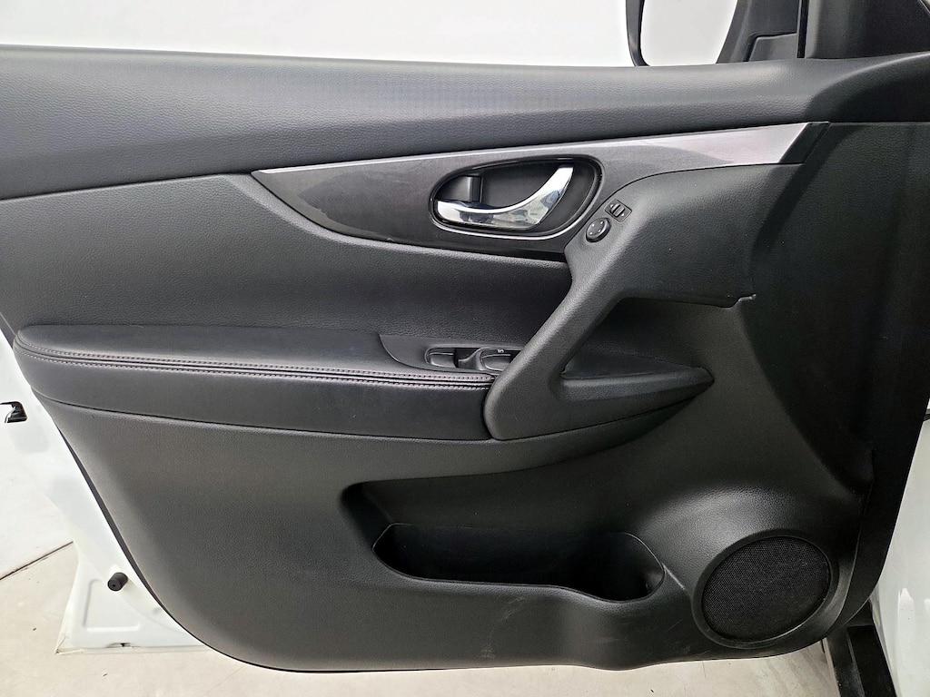 used 2017 Nissan Rogue car, priced at $11,998