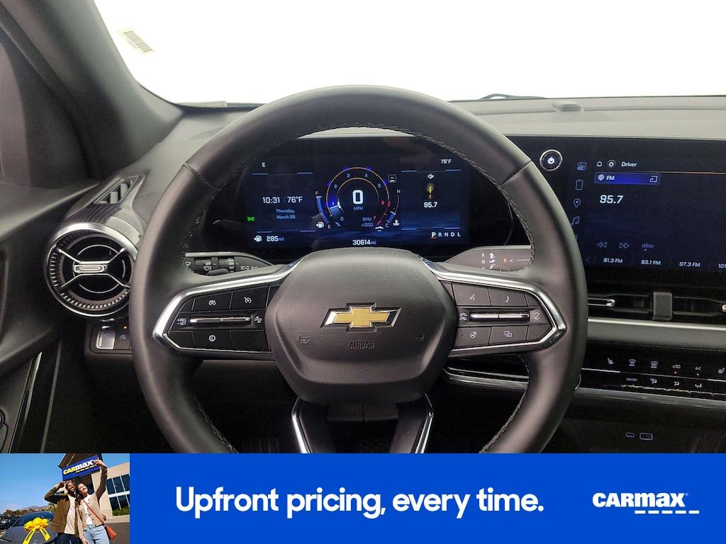 used 2025 Chevrolet Equinox car, priced at $24,998