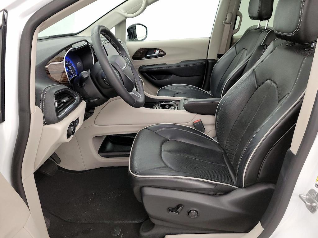 used 2023 Chrysler Pacifica car, priced at $29,998