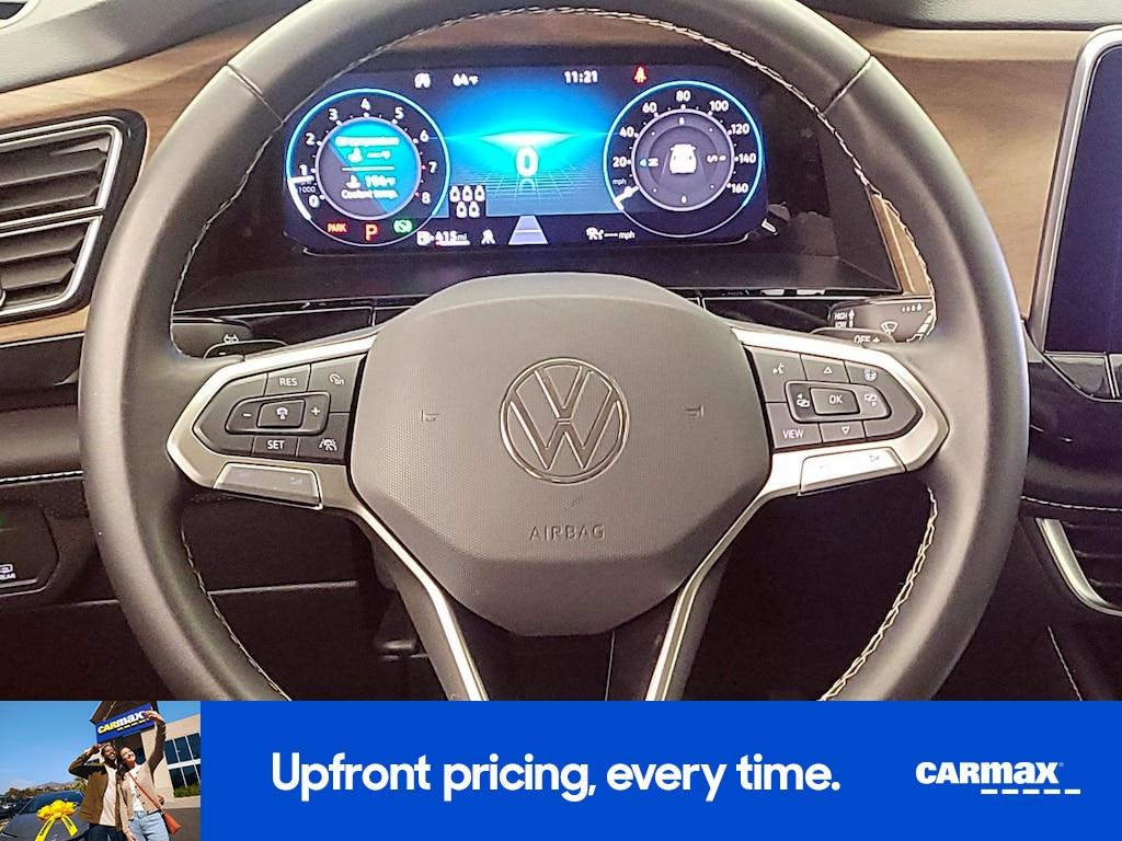 used 2024 Volkswagen Atlas car, priced at $30,998