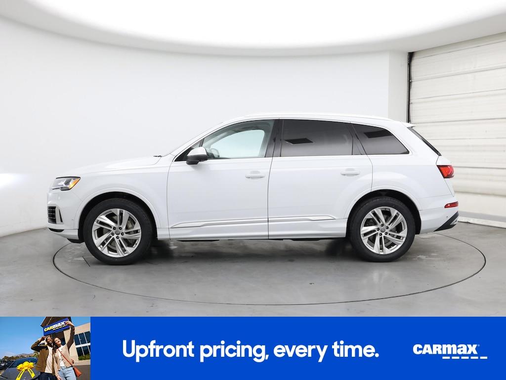 used 2020 Audi Q7 car, priced at $30,998